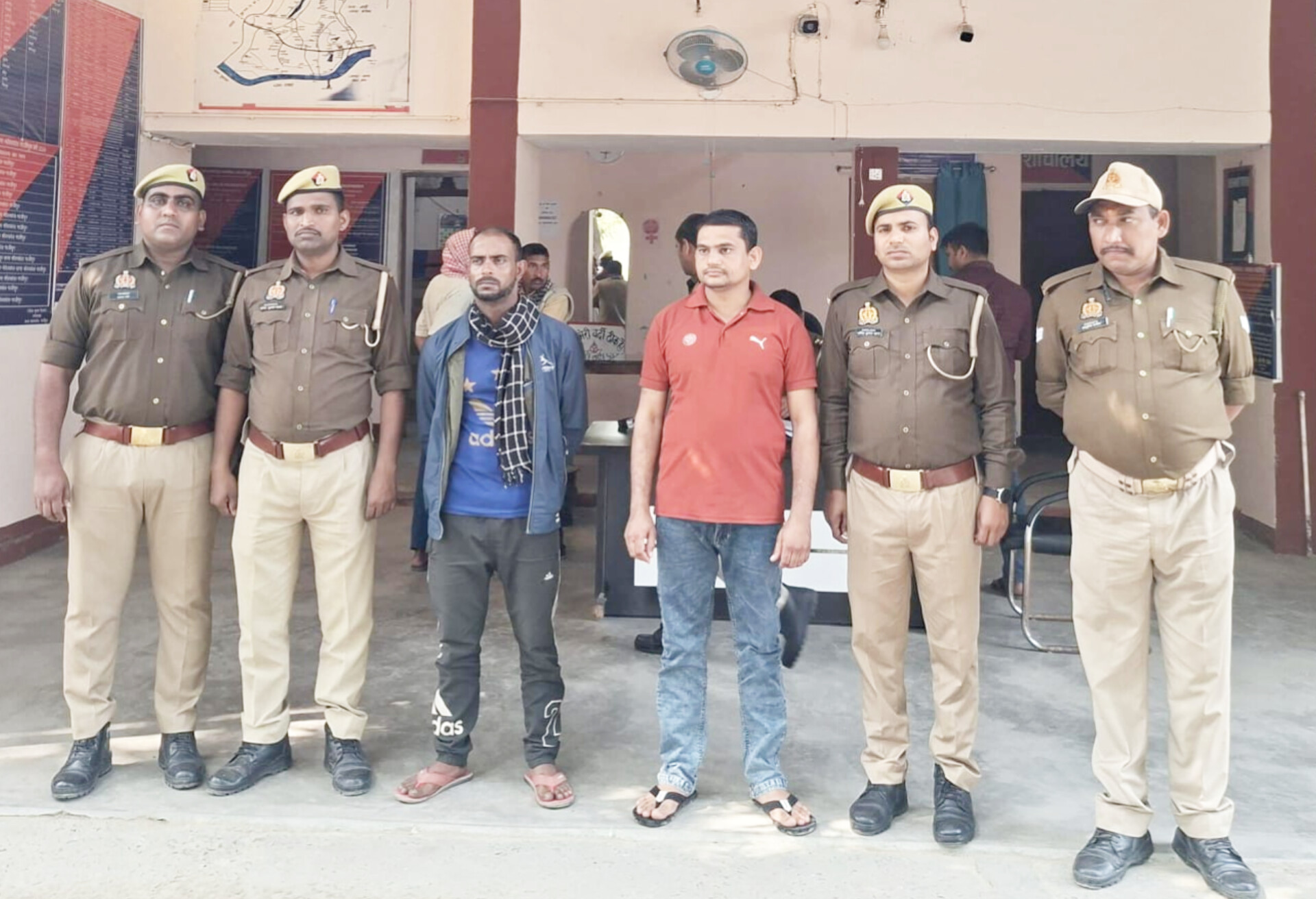 भांवरकोल पुलिस की बड़ी कार्रवाई, ट्रक से 11 गोवंश बरामद, दो आरोपी गिरफ्तार